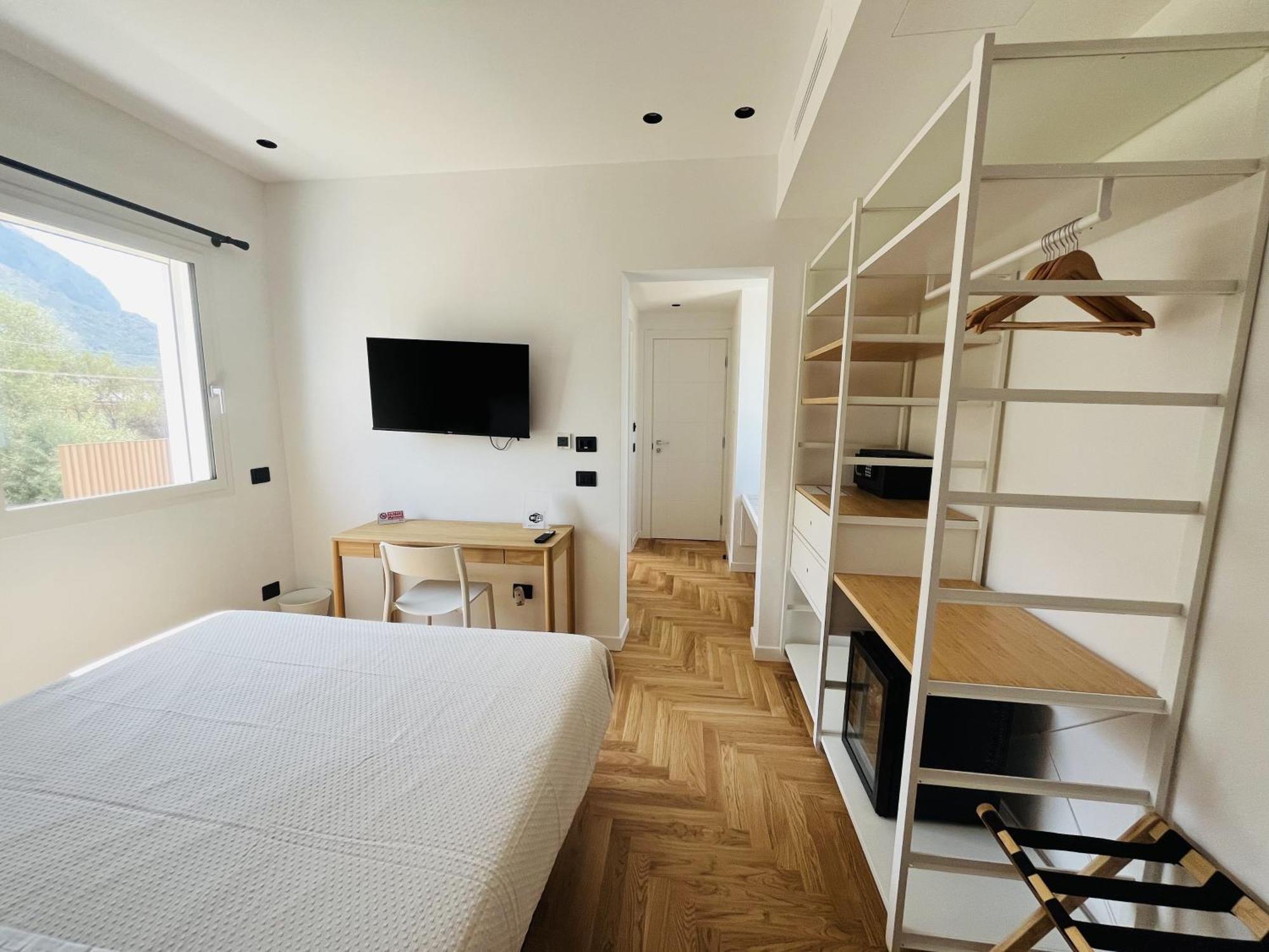Couette-café Marina Boutique Carini